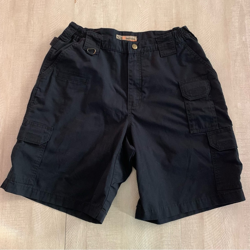 5.11 Tactical Cargo Shorts Mens 32